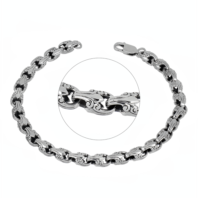 Литой браслет